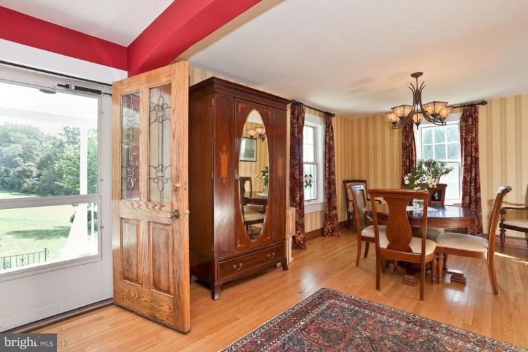12918 Harford Road Hydes, MD 21082 - Photo 3 of 30 Dining Room
