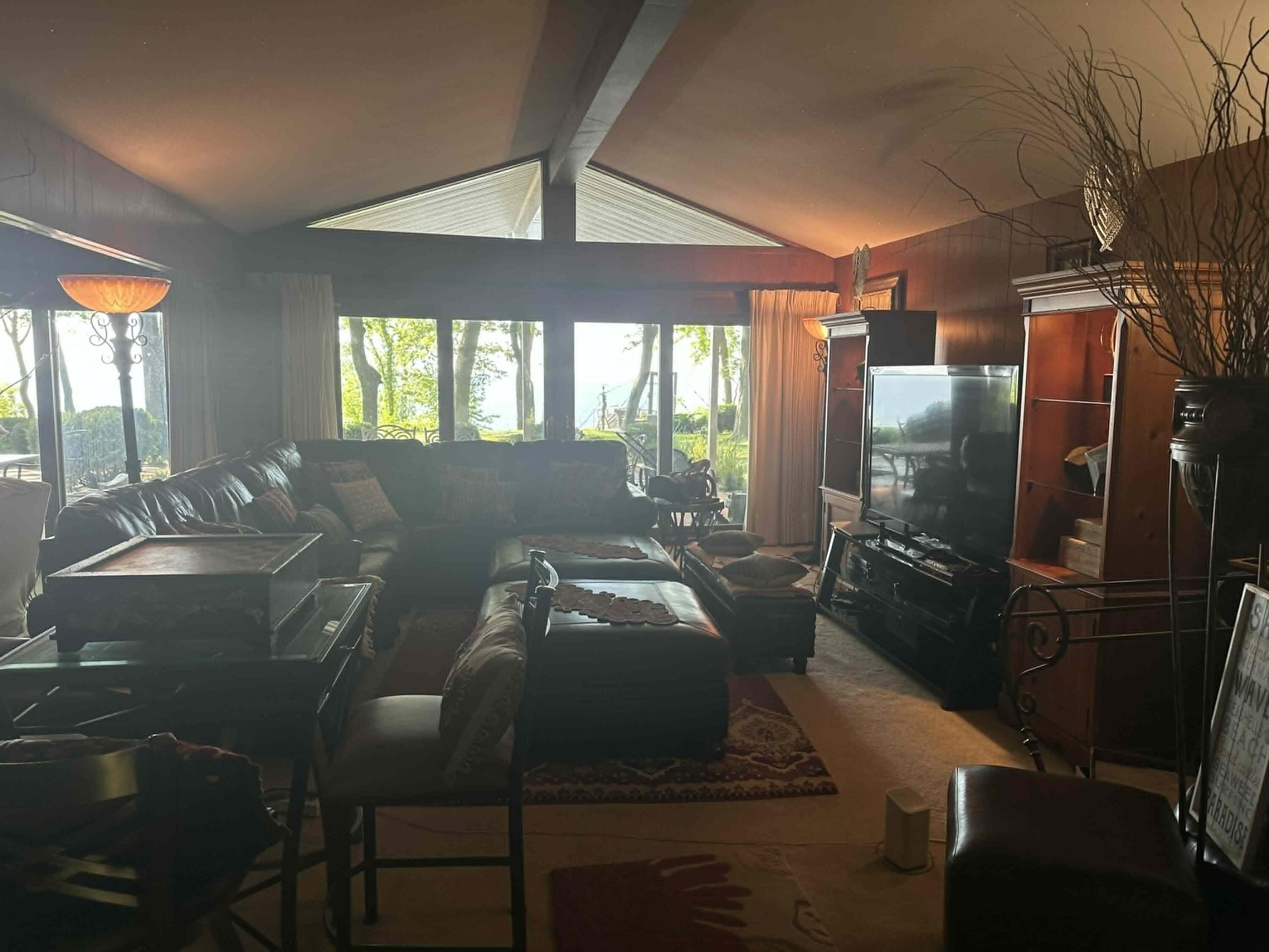 1716 West Benson Road Benton Harbor, MI 49022 - Photo 18 of 57 322d39fa-d859-4ade-b9a2-15b95a64eb05