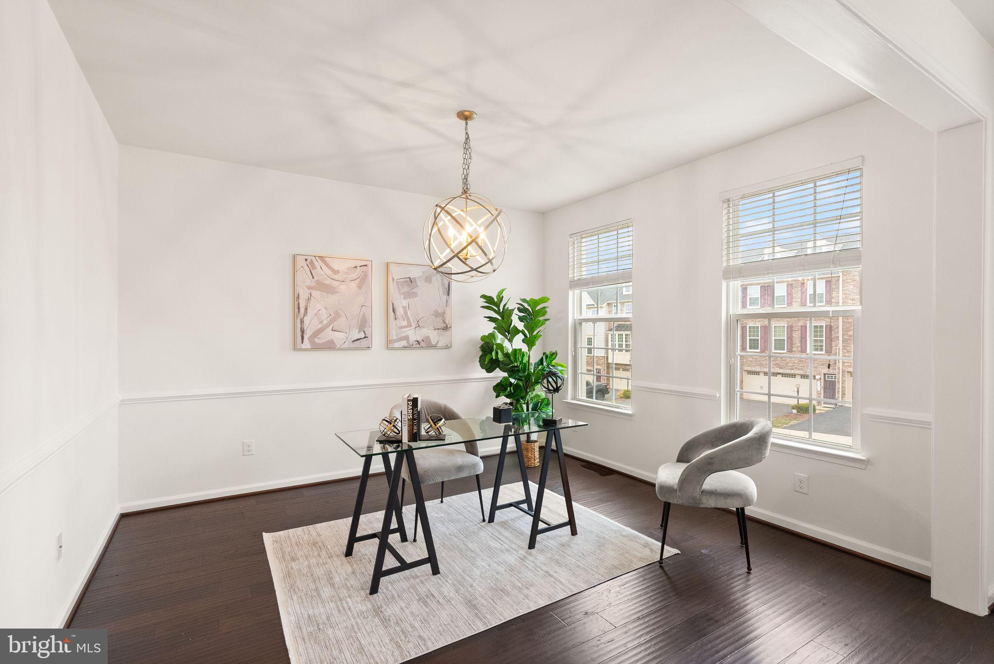 13671 Rockingham Lane Gainesville, VA 20155 - Photo 17 of 45 a workspace with wooden floor