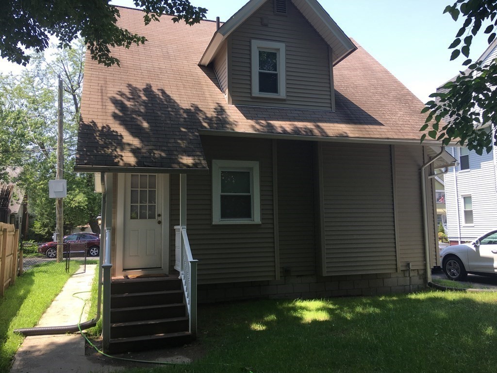 29 Eldridge Street Springfield, MA 01108 - Photo 4 of 30 Gallery Image 4
