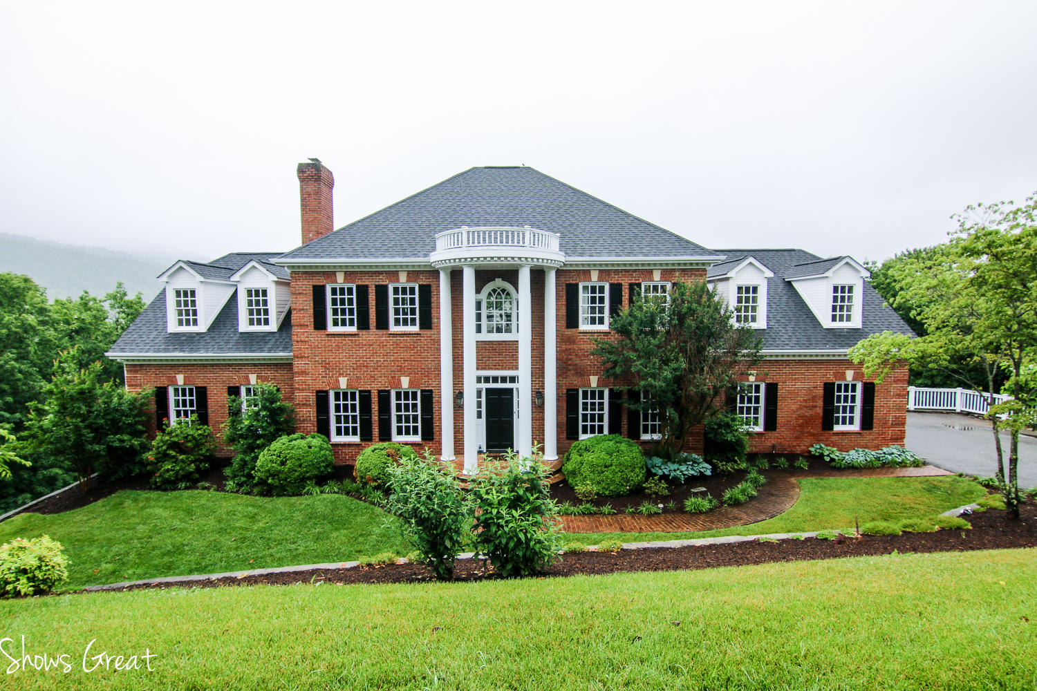5321 Fox Den Road Roanoke, VA 24018 - Photo 1 of 51 IMG_2924