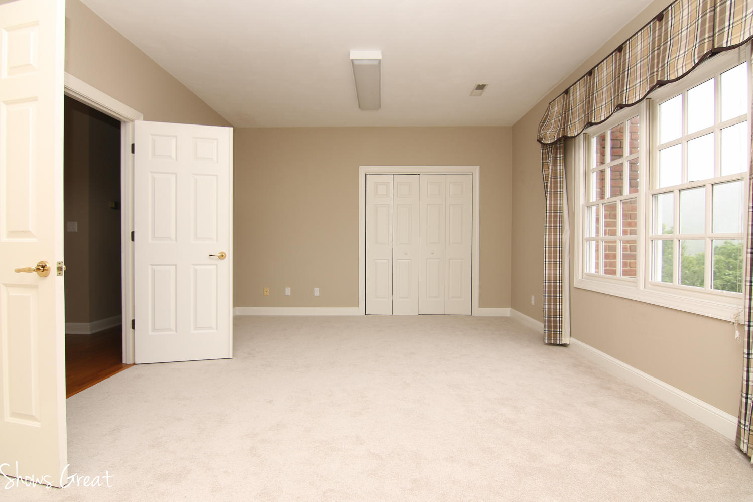5321 Fox Den Road Roanoke, VA 24018 - Photo 20 of 51 IMG_2966