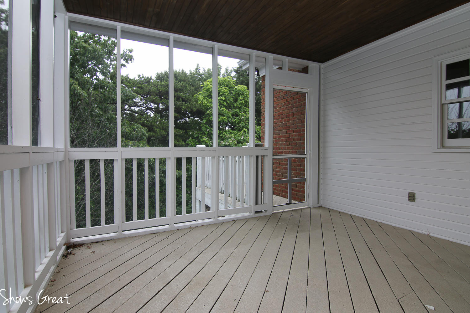 5321 Fox Den Road Roanoke, VA 24018 - Photo 10 of 51 IMG_2945