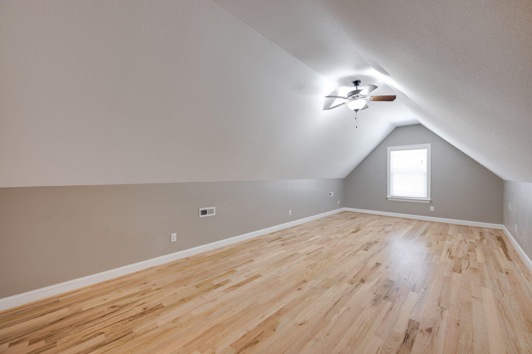1724 Hunters Ridge Road Soddy Daisy, TN 37379 - Photo 36 of 46 Bonus Room 1