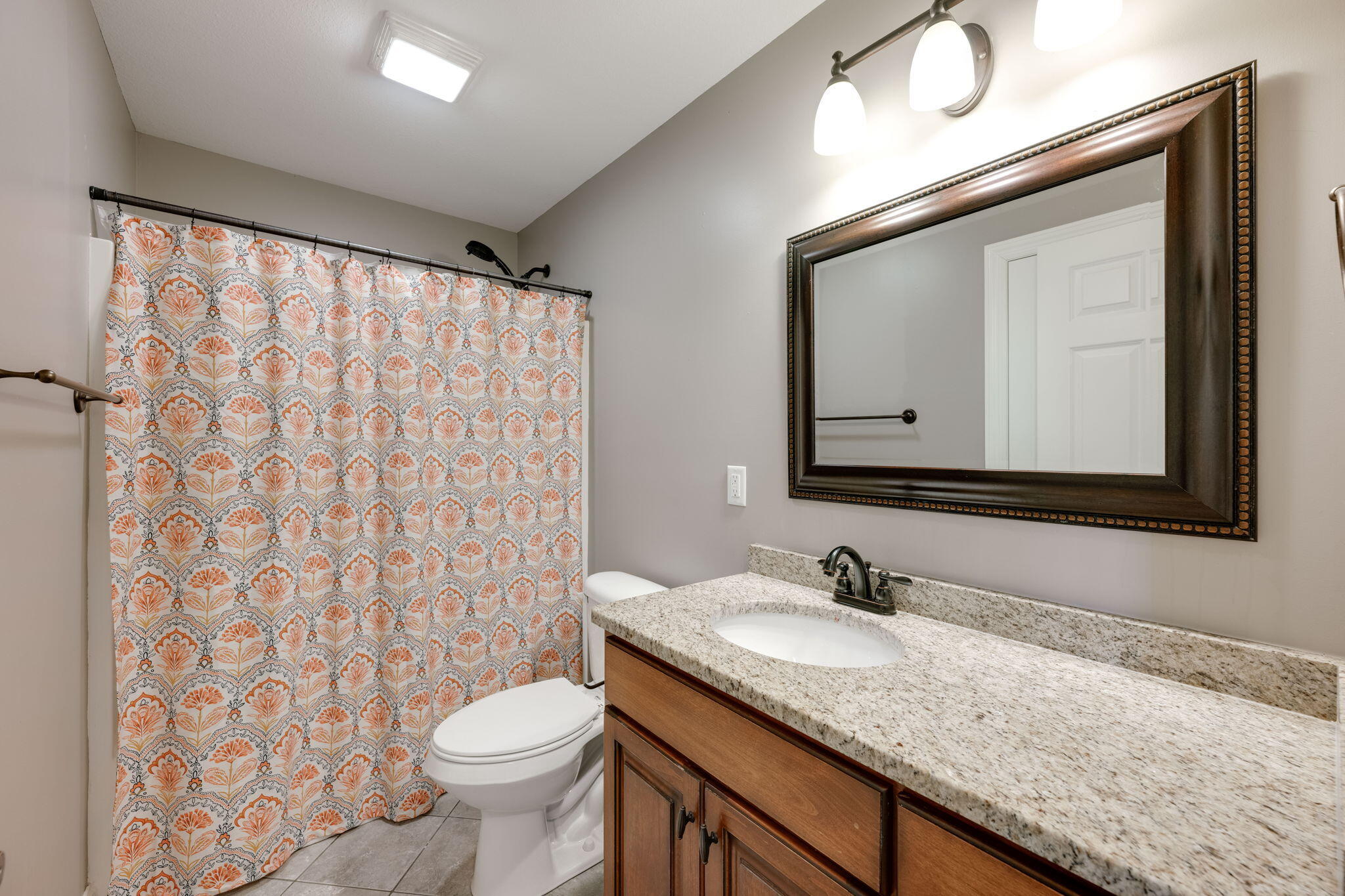 1724 Hunters Ridge Road Soddy Daisy, TN 37379 - Photo 37 of 46 Upstairs Bath