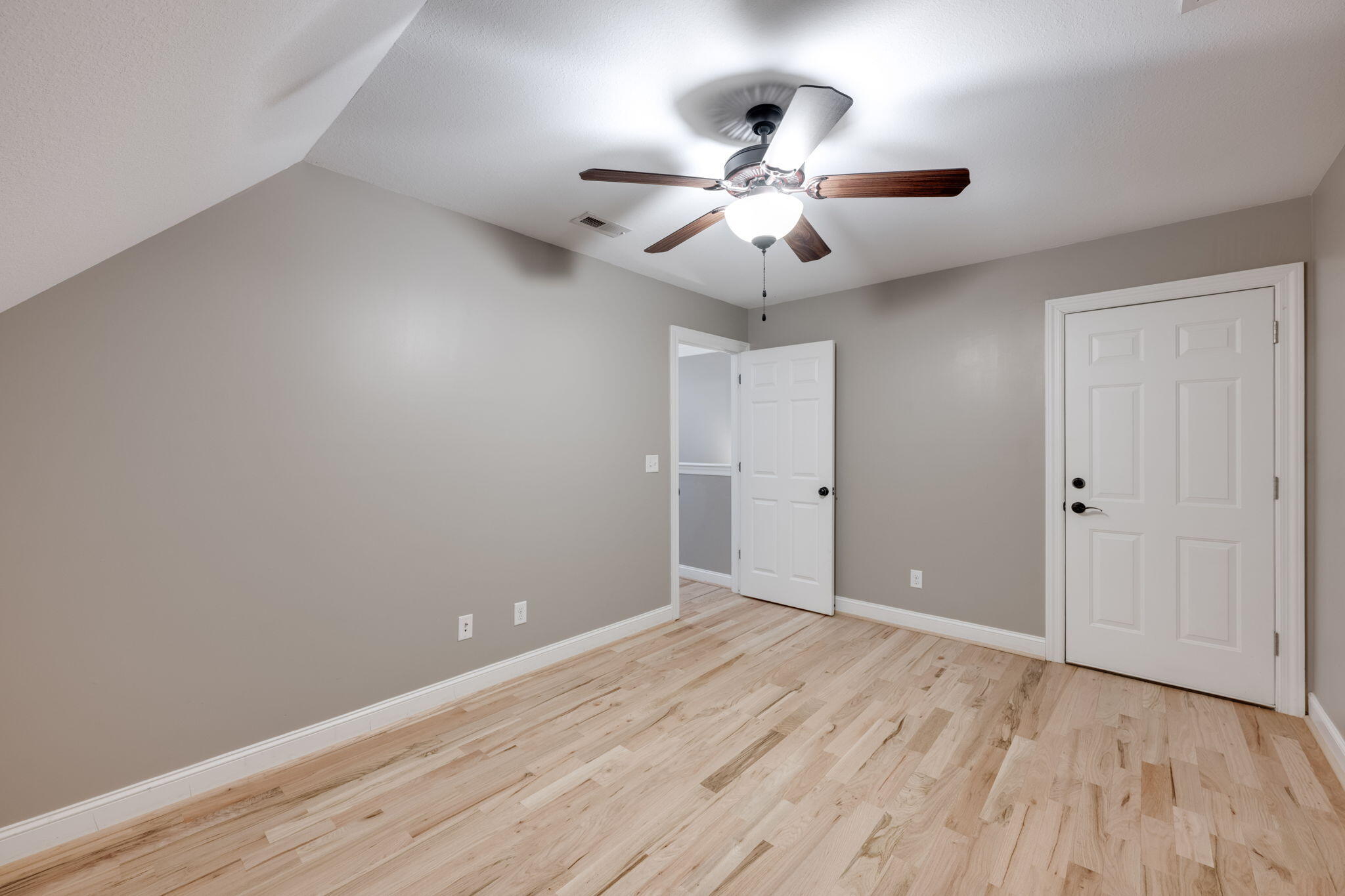 1724 Hunters Ridge Road Soddy Daisy, TN 37379 - Photo 43 of 46 Bonus Room 2