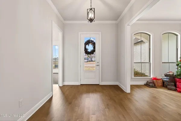 $420,000 | 105 Jefferson Davis Parkway, Picayune, MS 39466