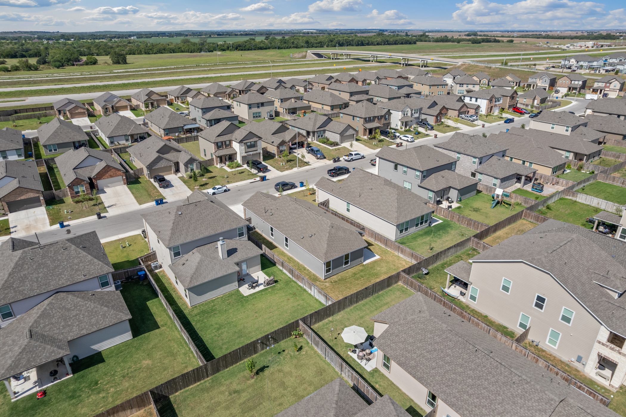 222 Summit Drive Lockhart, TX 78644 - Photo 29 of 31 an aerial view of a house with a outdoor space