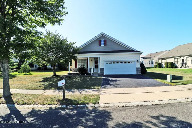 $399,900 | 14 Westport Drive, Barnegat, NJ 08005
