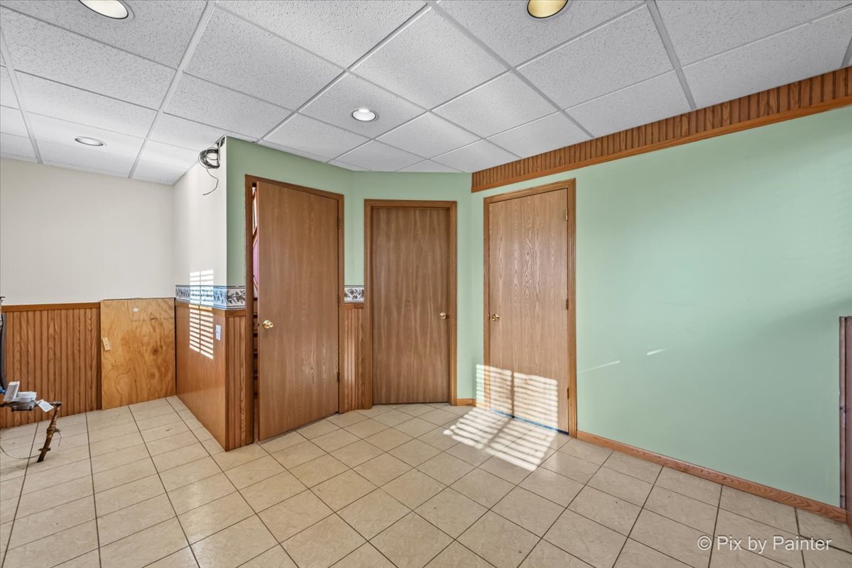 1502 Sawgrass Court Elgin, IL 60123 - Photo 23 of 39