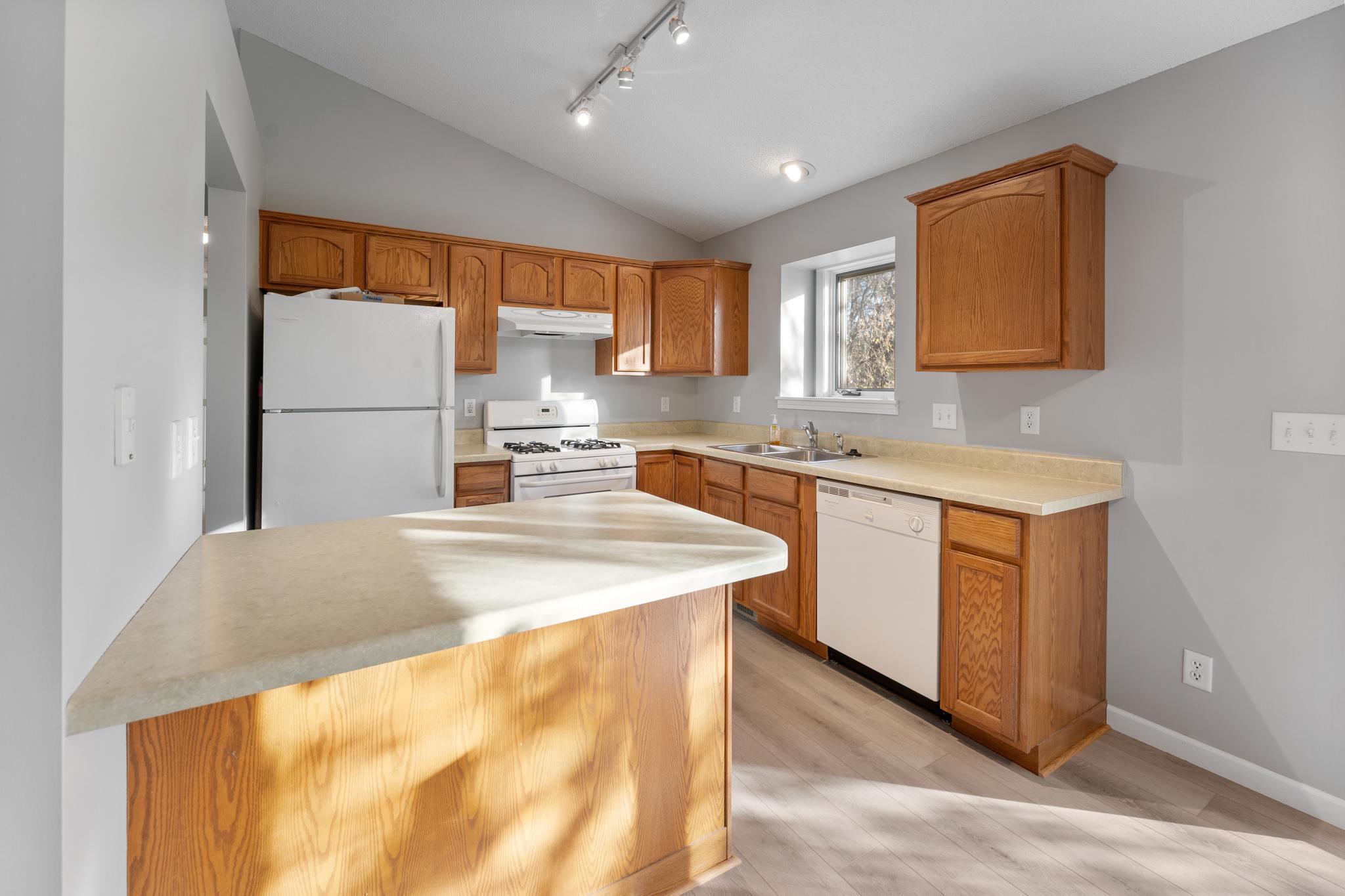 618 4th Street St. Paul Park, MN 55071 - Photo 5 of 26