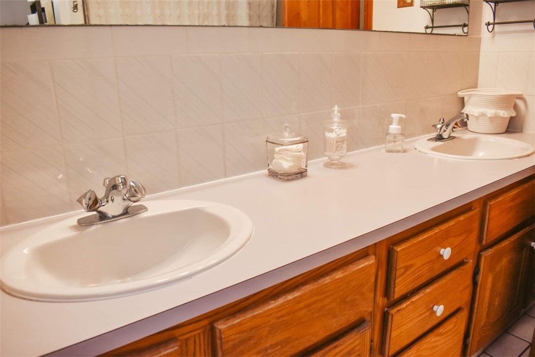 200 Joe Sarle Road Glocester, RI 02814 - Photo 21 of 37 master bath