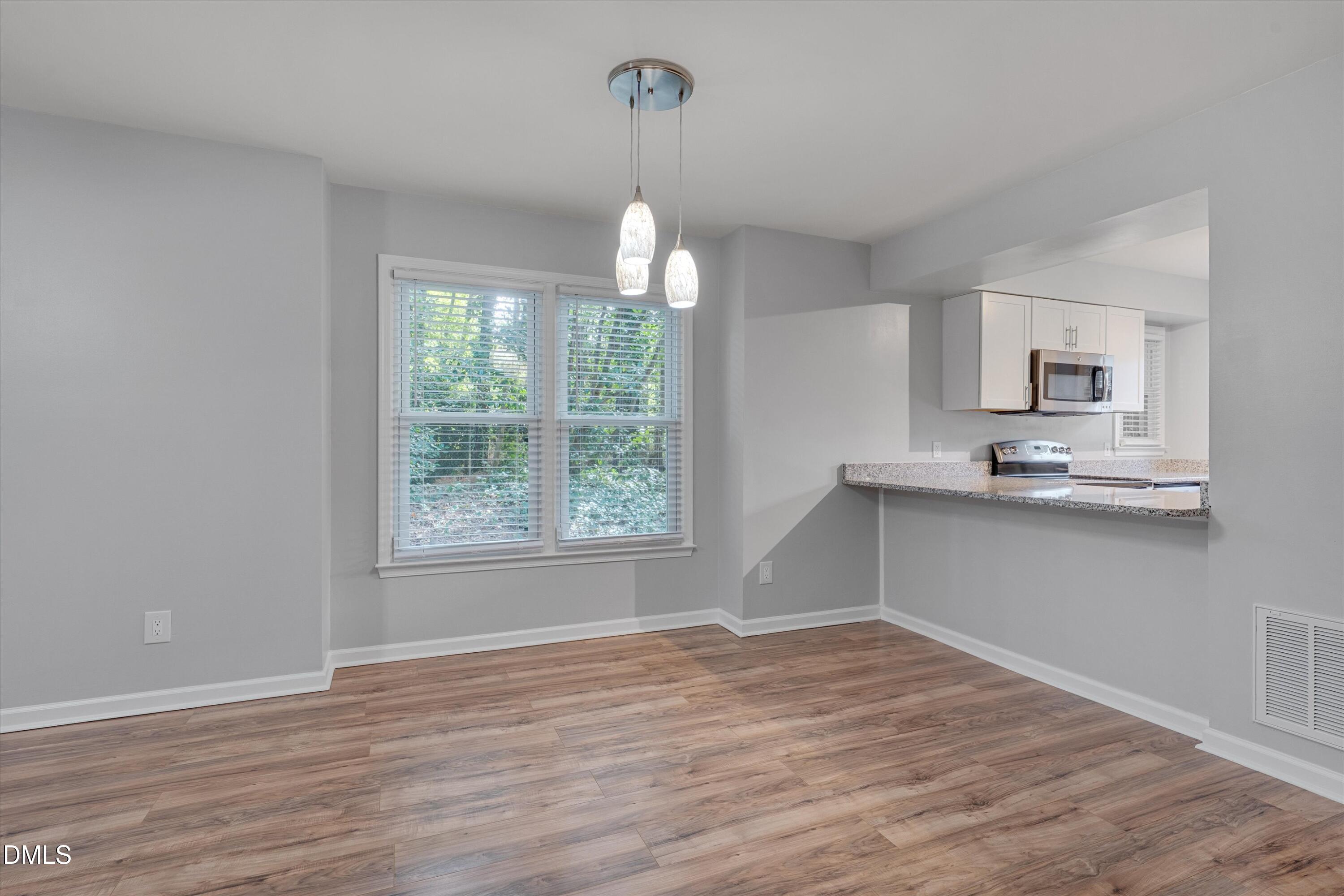 4376 Bona Court Raleigh, NC 27604 - Photo 11 of 31 11-4376 Bona Ct -11