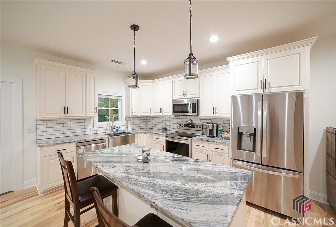 539 Sims Kidd Road Comer, GA 30629 - Photo 14 of 45