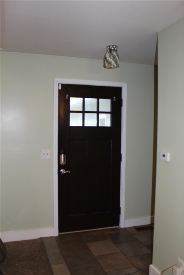 4466 North Vassar Road Flint, MI 48506 - Photo 3 of 31 50041028-2.JPG