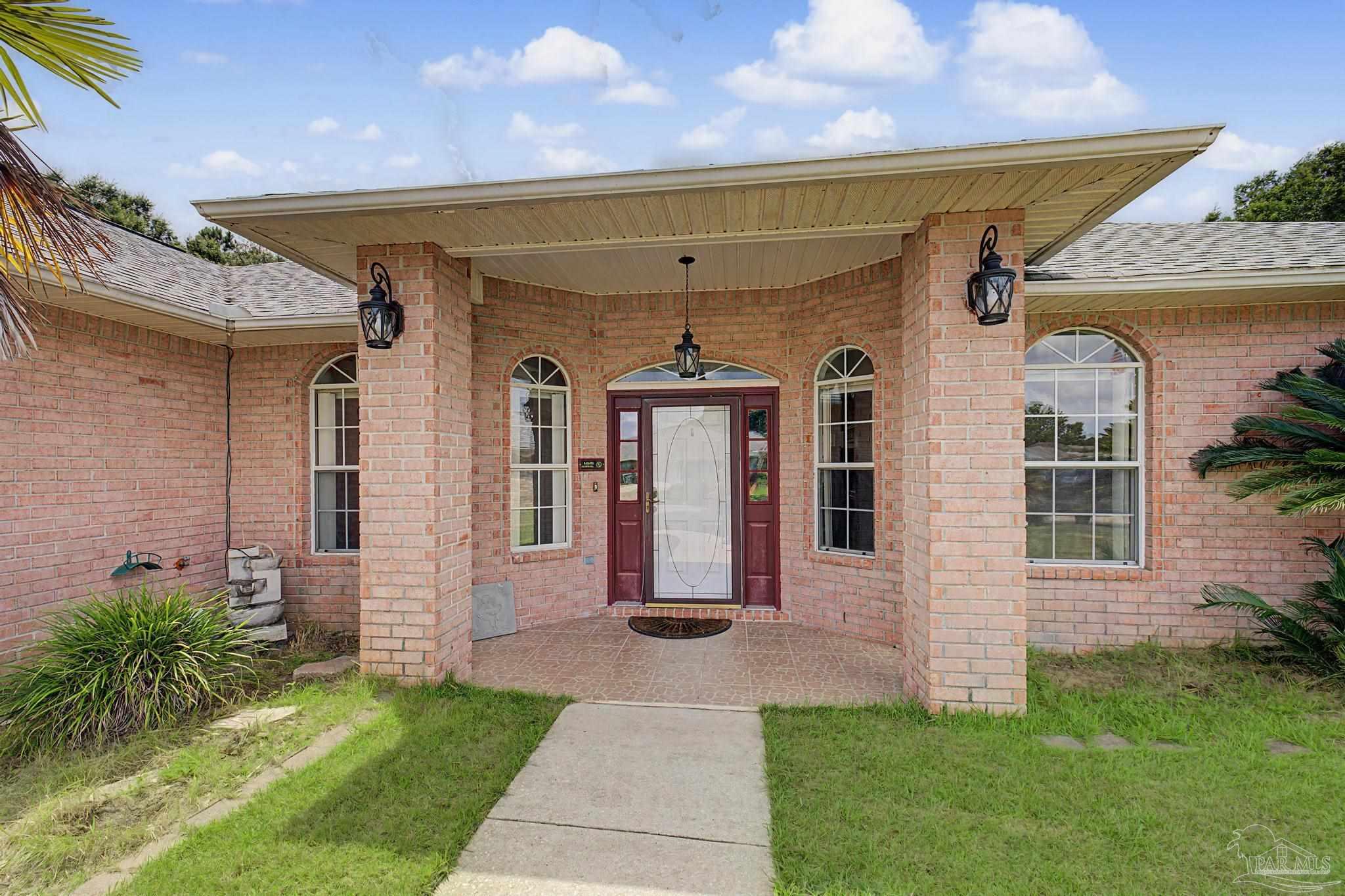 7145 Woodside Road Pensacola, FL 32526 - Photo 4 of 54