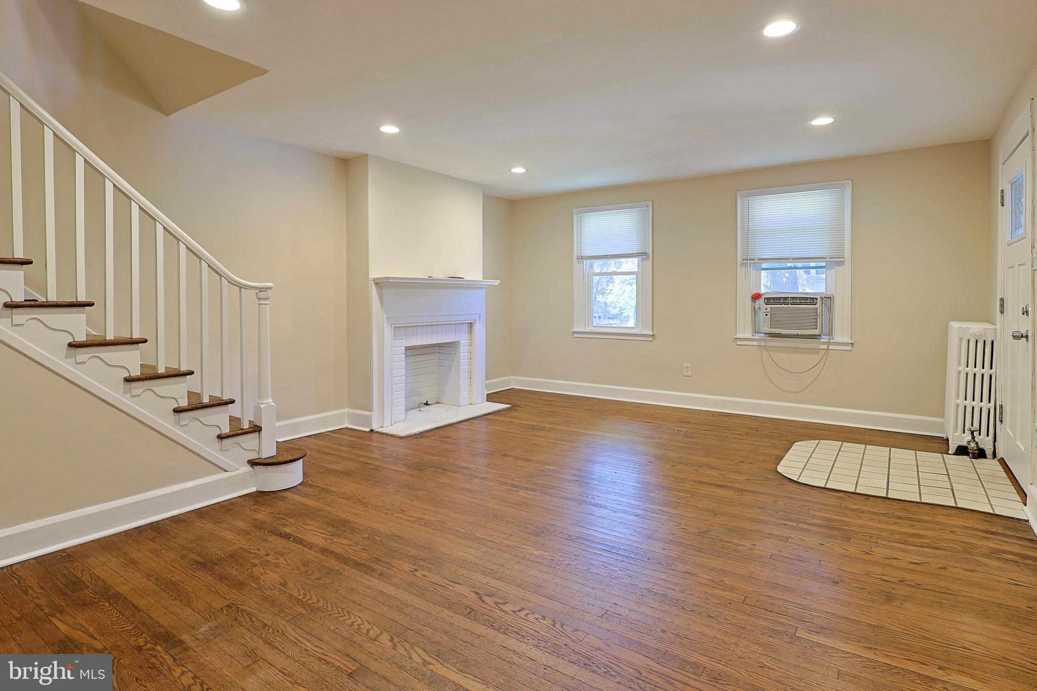 247 Trent Road Wynnewood, PA 19096 - Photo 3 of 19