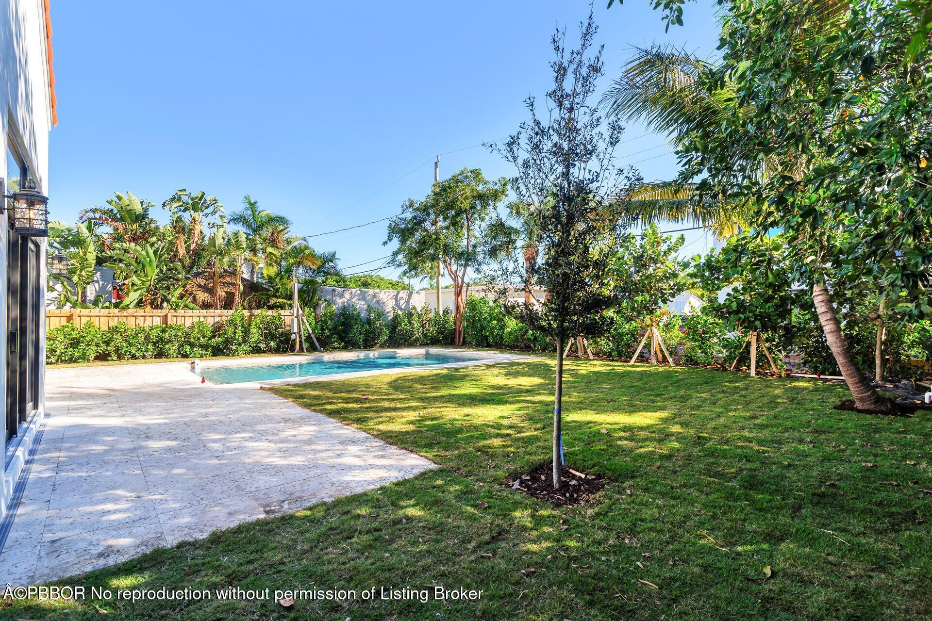 320 Plymouth Road West Palm Beach, FL 33405 - Photo 29 of 39 a view of a park