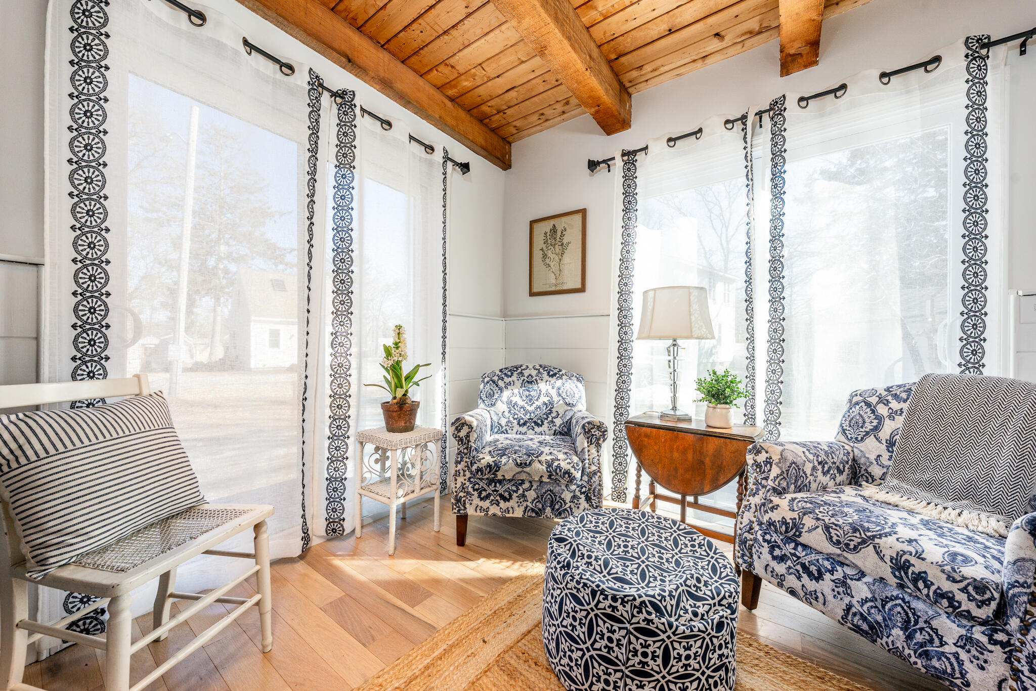 9 Bells Neck Road, Unit 10 Harwich, MA 02671 - Photo 22 of 39 livroom5