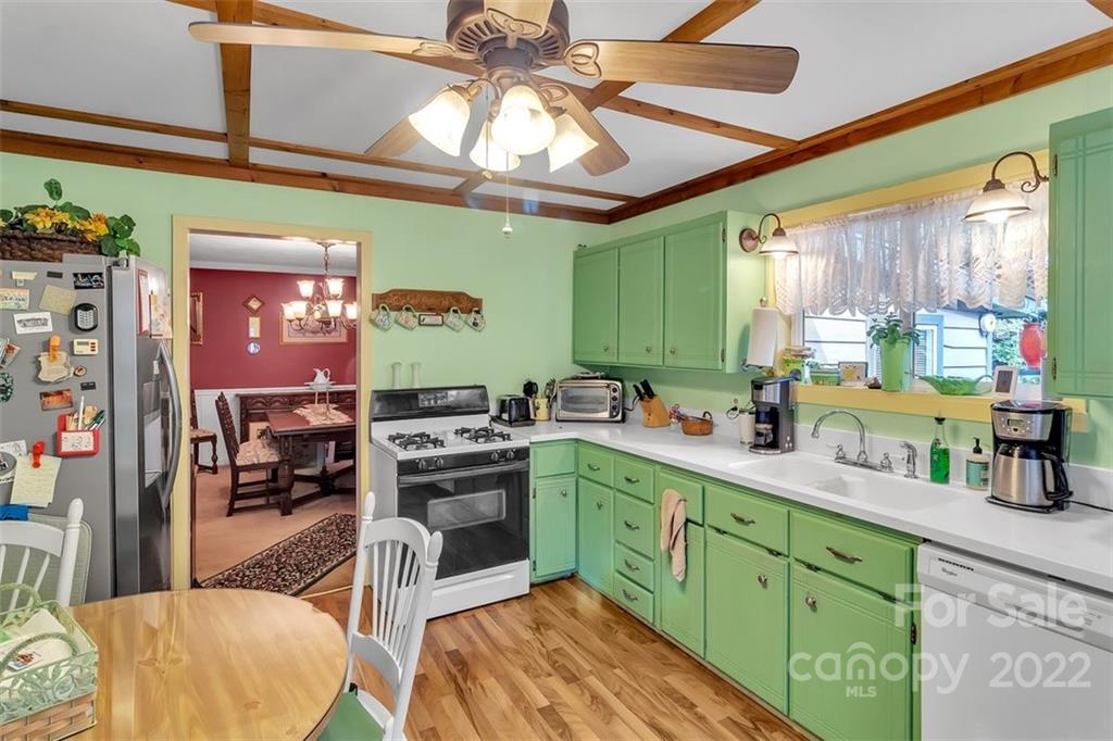 958 Cane Creek Road Sylva, NC 28779 - Photo 46 of 47 Gallery Image 46