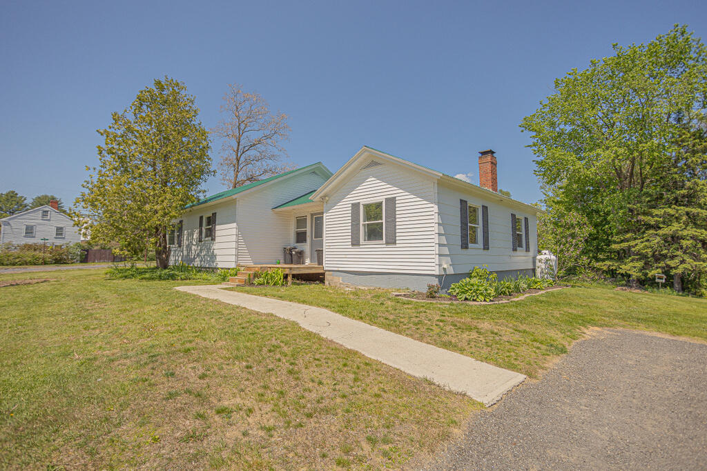 613 Fairbanks Road Farmington, ME 04938 - Photo 27 of 39 sandyriverrealty-1