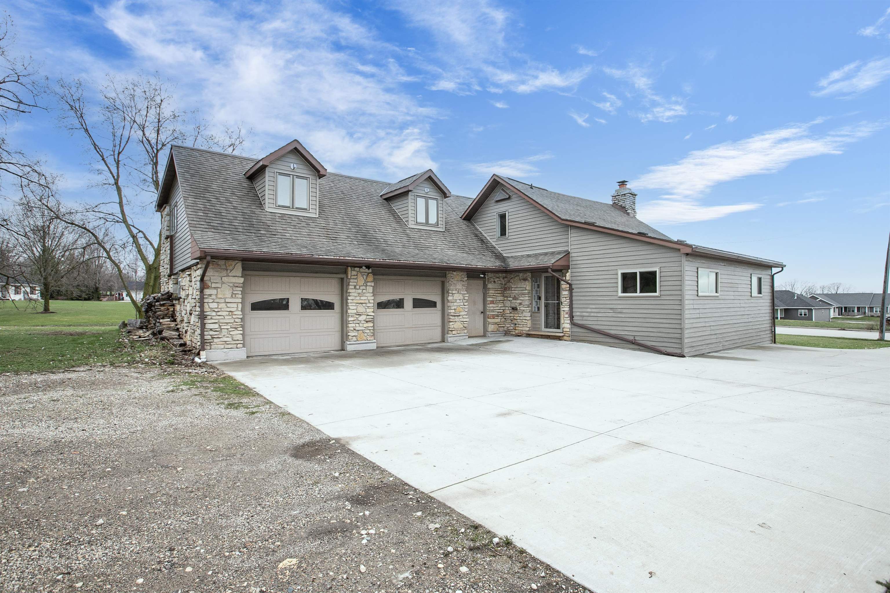 3811 Bower Creek Road De Pere, WI 54115 - Photo 3 of 57