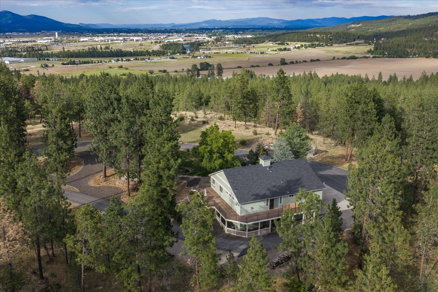 2712 North Chase Road Liberty Lake, WA 99019 - Photo 4 of 49