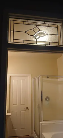 a close view of sink