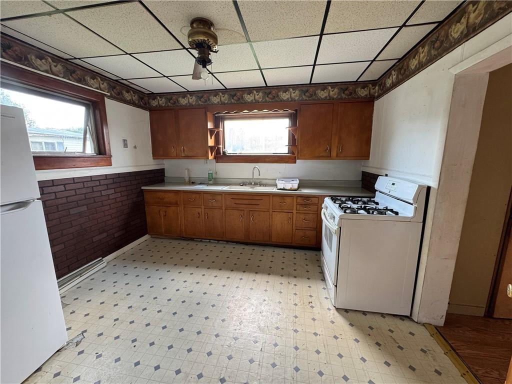 2344 McIntyre Road McIntyre, PA 15756 - Photo 10 of 34