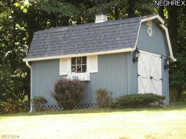 1357 Ridge Road Salem, OH 44460 - Photo 7 of 21