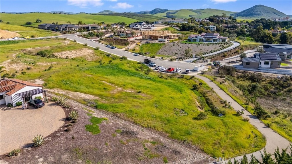 488 Del Sur Arroyo Grande, CA 93420 - Photo 16 of 35 a view of a city with ocean view