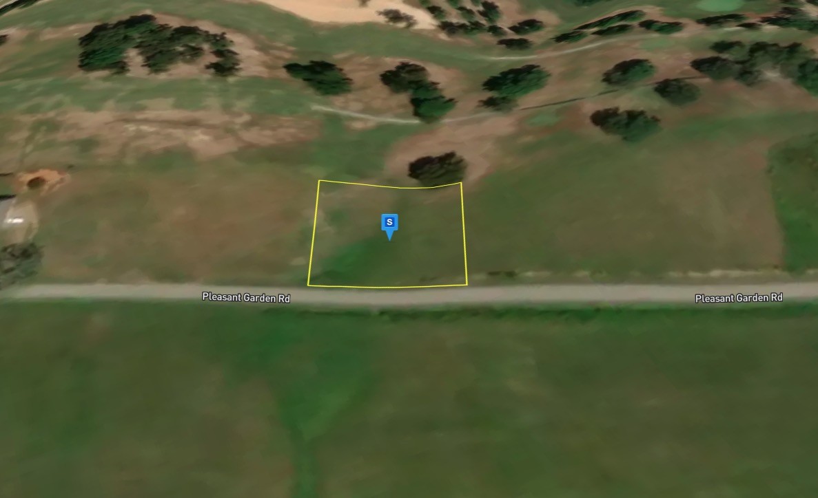 40 Pleasant Garden Road Summertown, TN 38483 - Photo 2 of 4