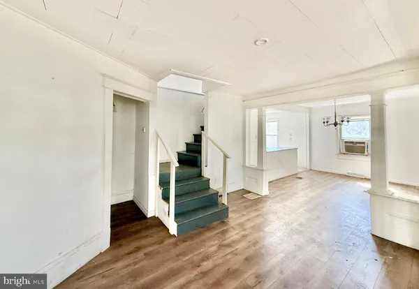 $194,900 | 65 Louis Drive, Clayton, NJ 08312