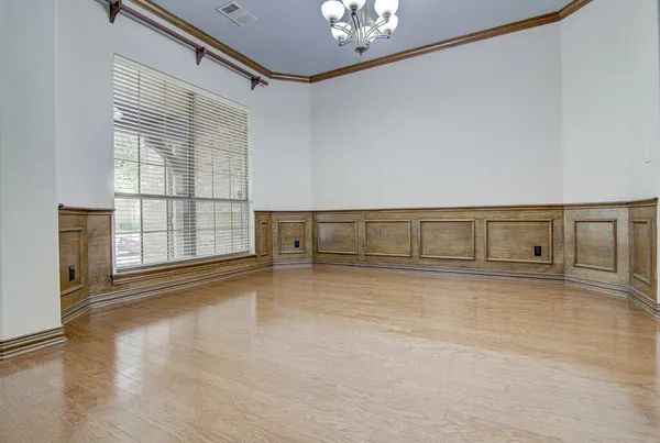 $3,295 | 1425 River Forest Drive, Round Rock, TX 78665