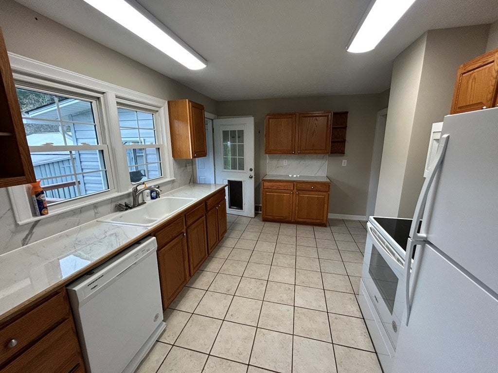1481 Dry Road Speedwell, VA 24374 - Photo 13 of 50 Gallery Image 13
