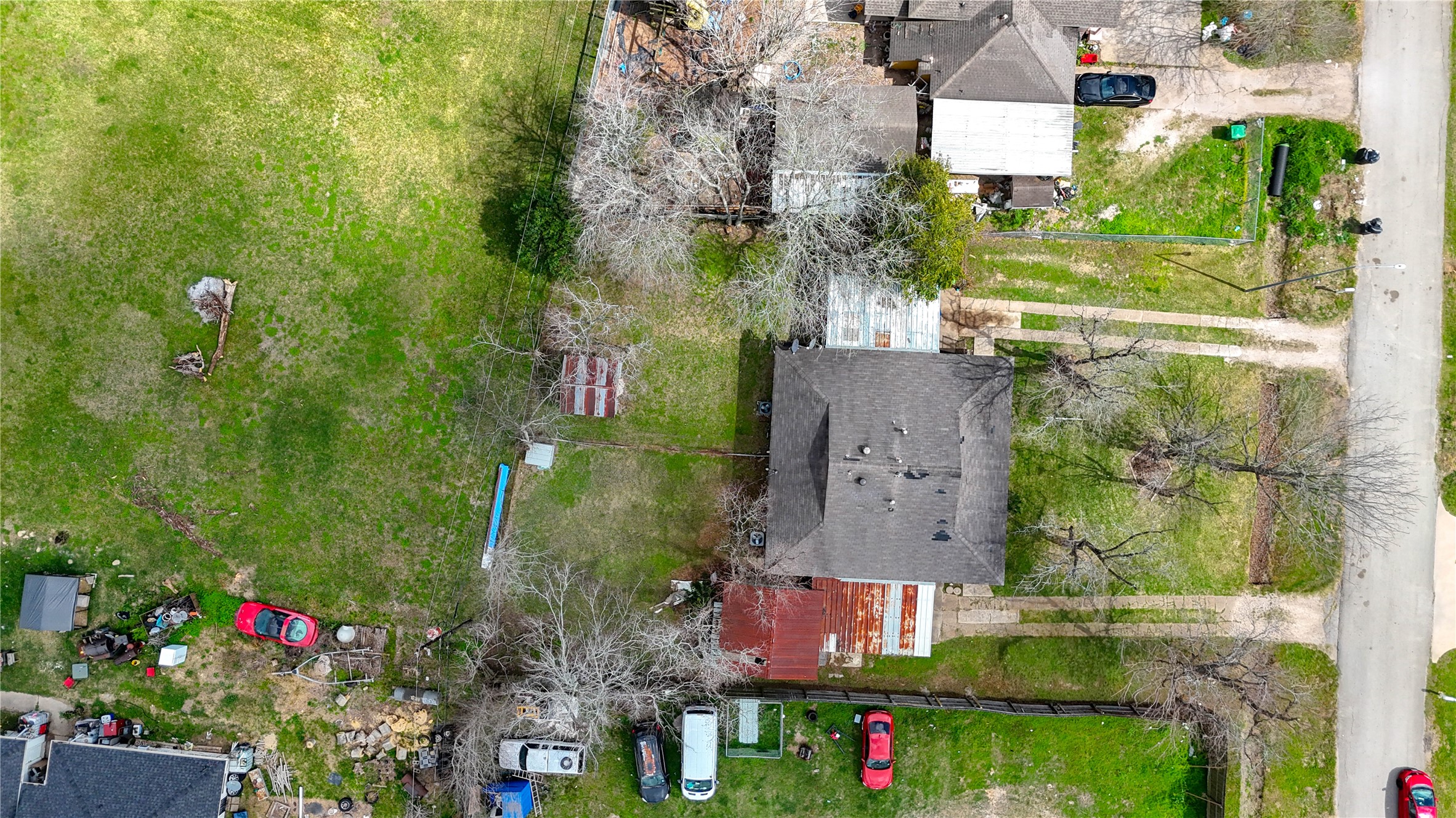 6109 Hertford Street Houston, TX 77048 - Photo 22 of 34 an aerial view of multiple house