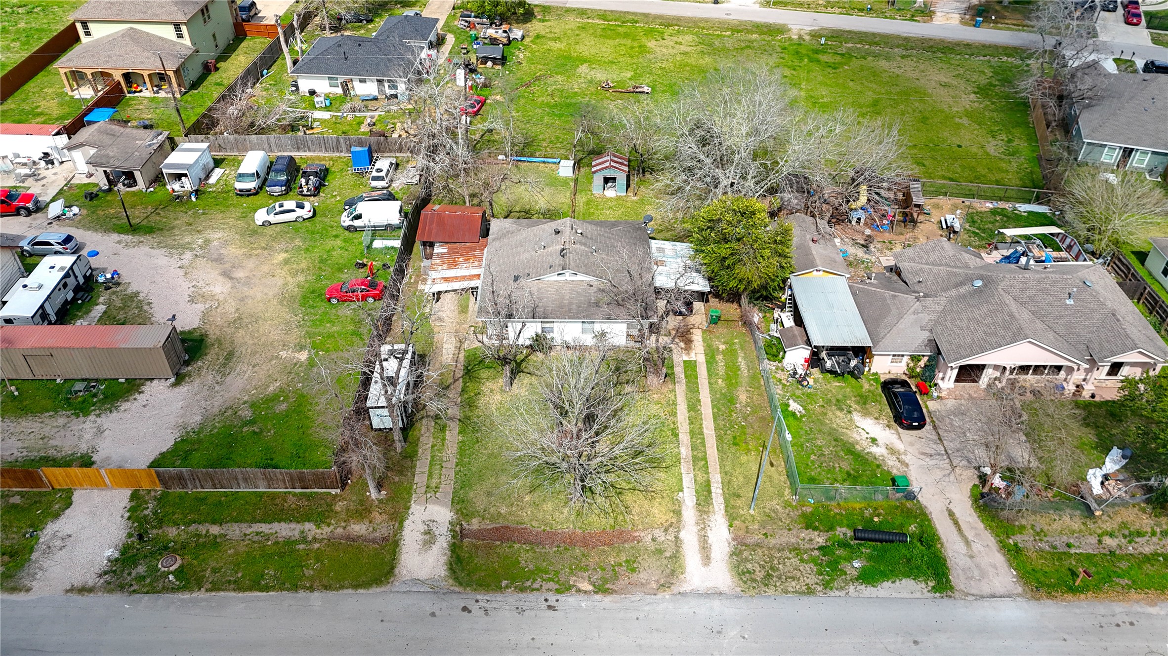 6109 Hertford Street Houston, TX 77048 - Photo 3 of 34 an aerial view of multiple house