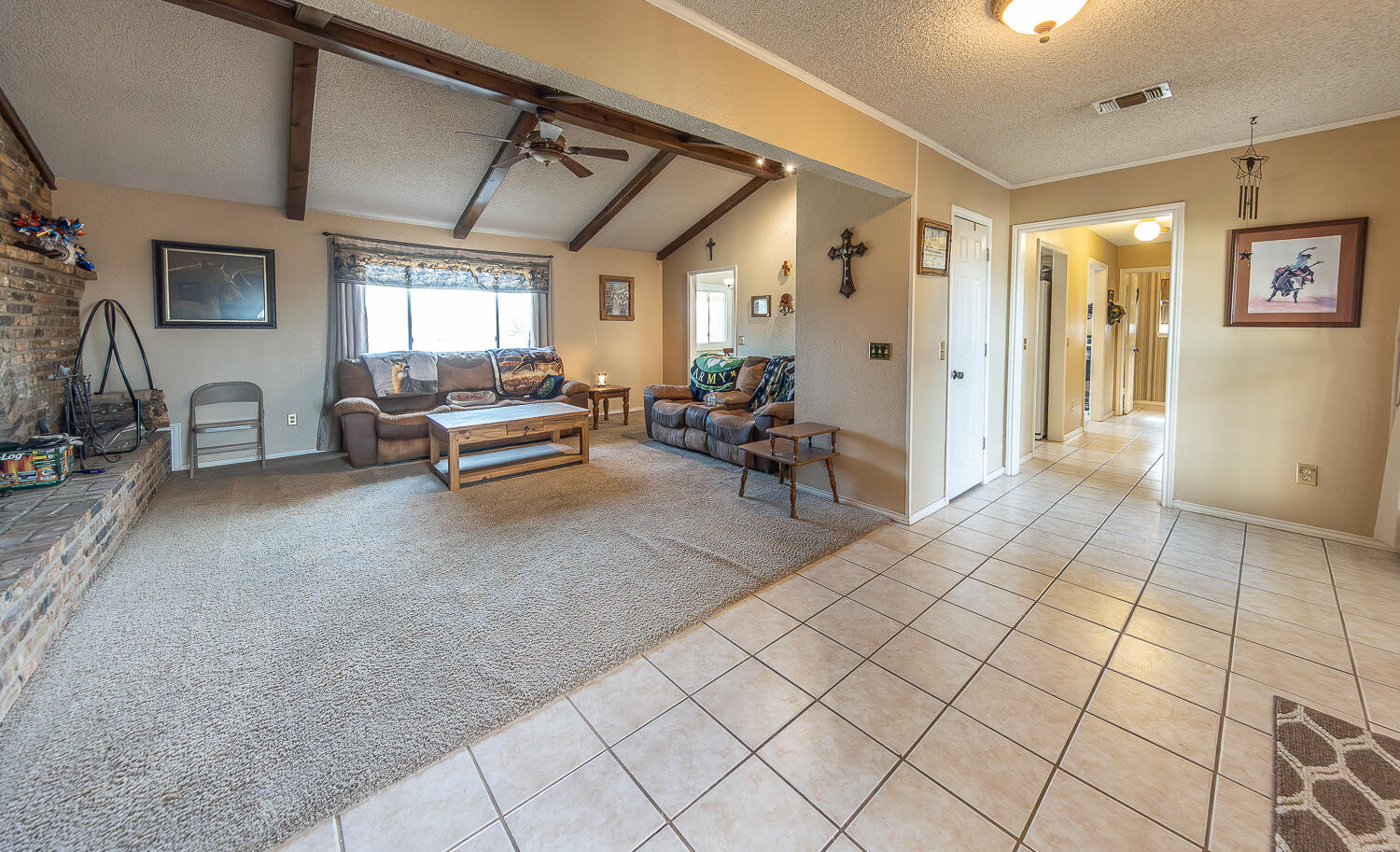6 Ridge Road Ransom Canyon, TX 79366 - Photo 4 of 31 a living room with furniture