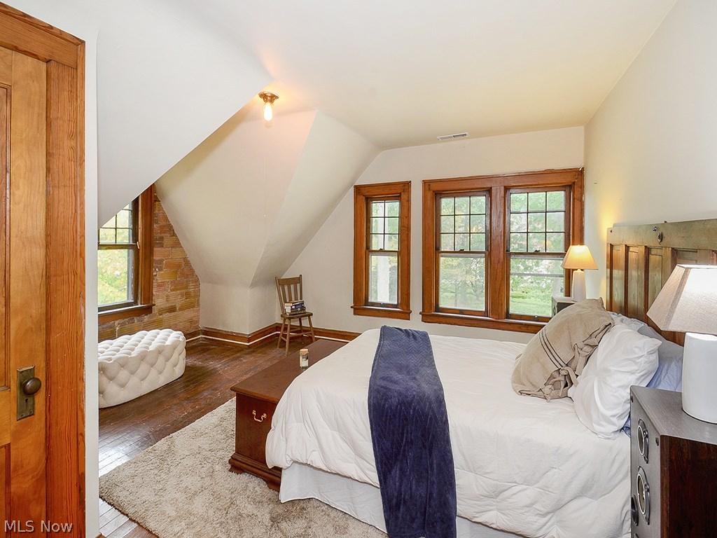2248 Stillman Road Cleveland, OH 44118 - Photo 27 of 35