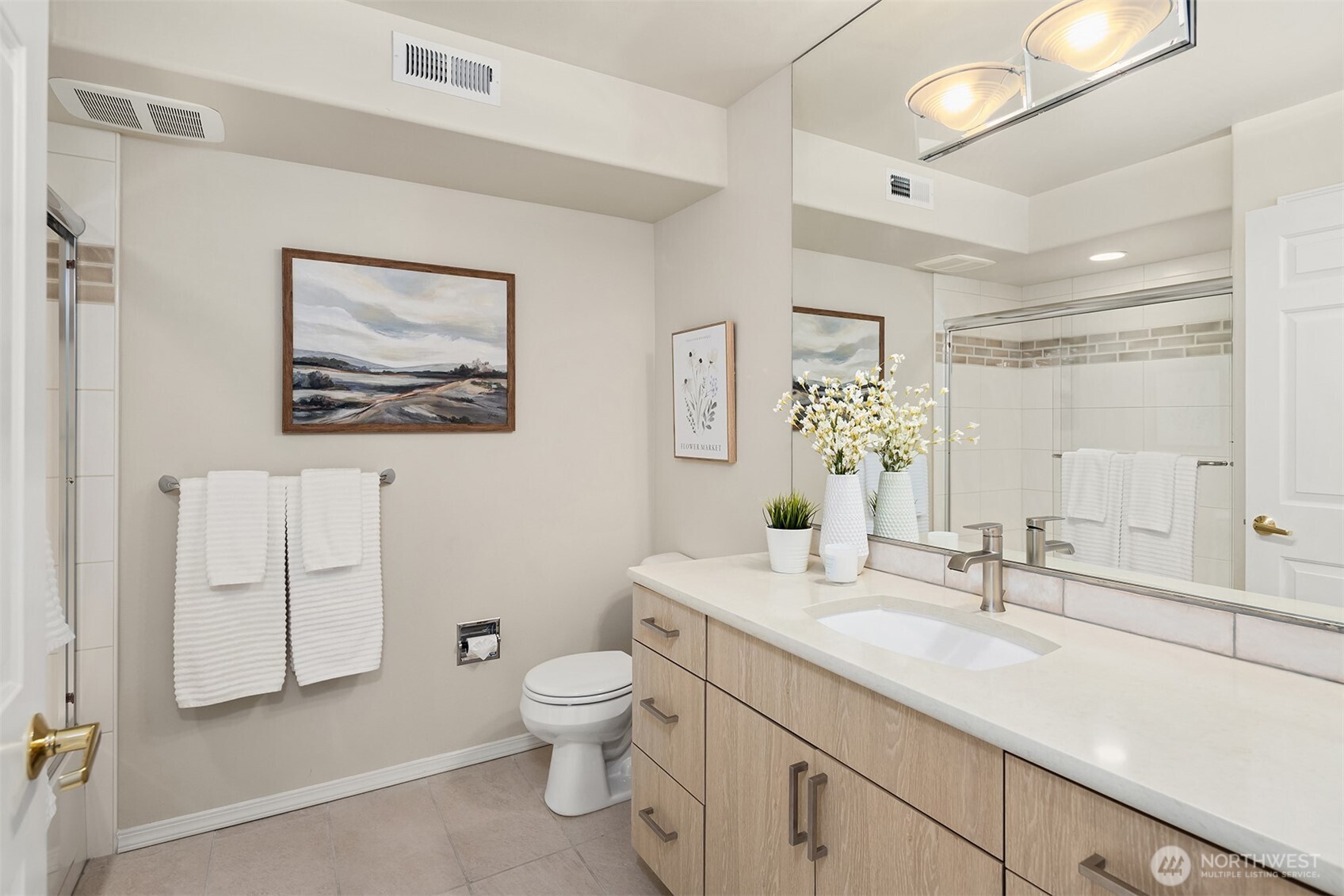 402 3rd Avenue South, Unit B201 Edmonds, WA 98020 - Photo 22 of 28
