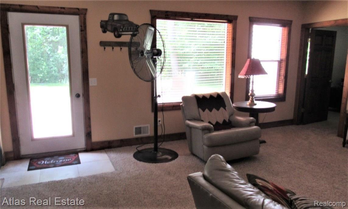 9232 South State Road Goodrich, MI 48438 - Photo 21 of 24 IMG_9586.JPG