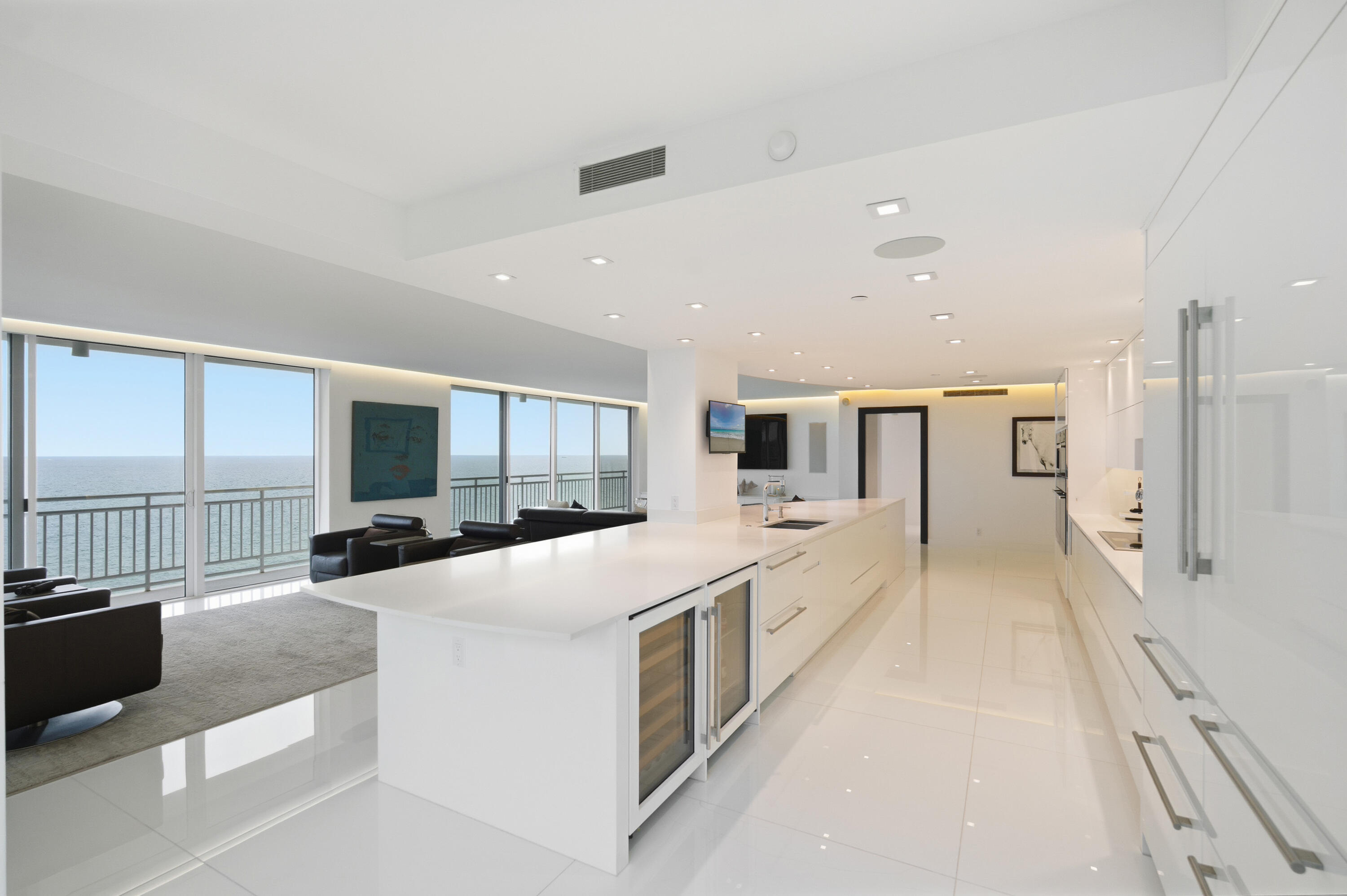 2150 North Ocean Boulevard, Unit 4N Boca Raton, FL 33431 - Photo 23 of 68 Kitchen