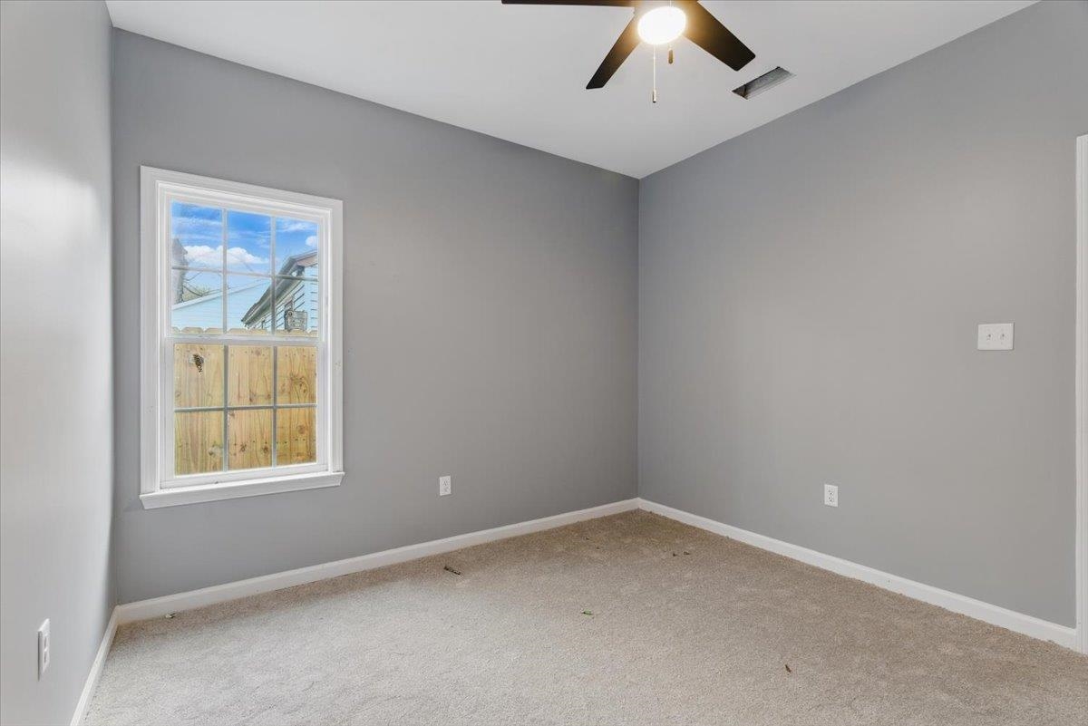 3113 Allison Avenue Memphis, TN 38112 - Photo 12 of 24 an empty room with a window