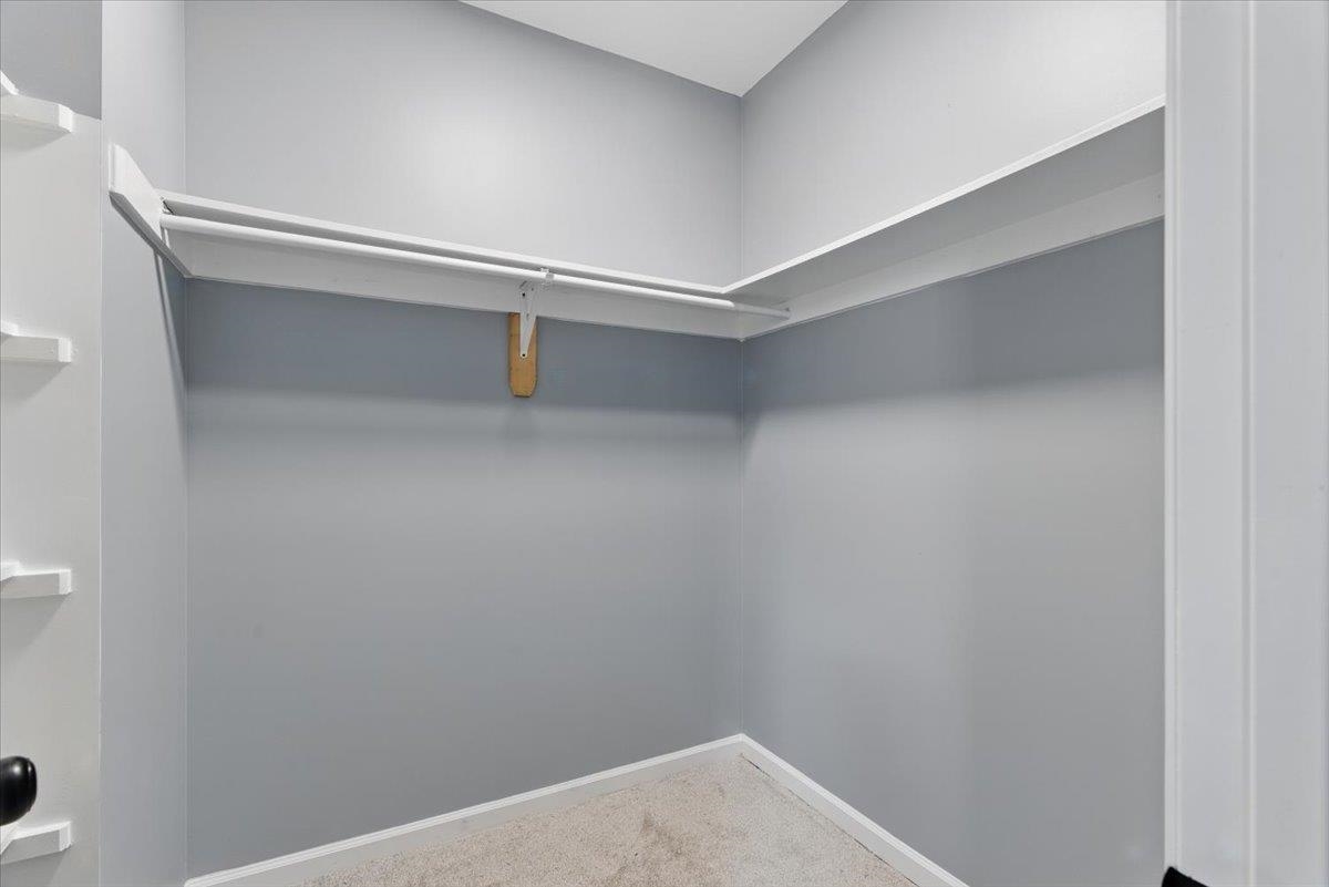 3113 Allison Avenue Memphis, TN 38112 - Photo 17 of 24 a view of an empty walk in closet