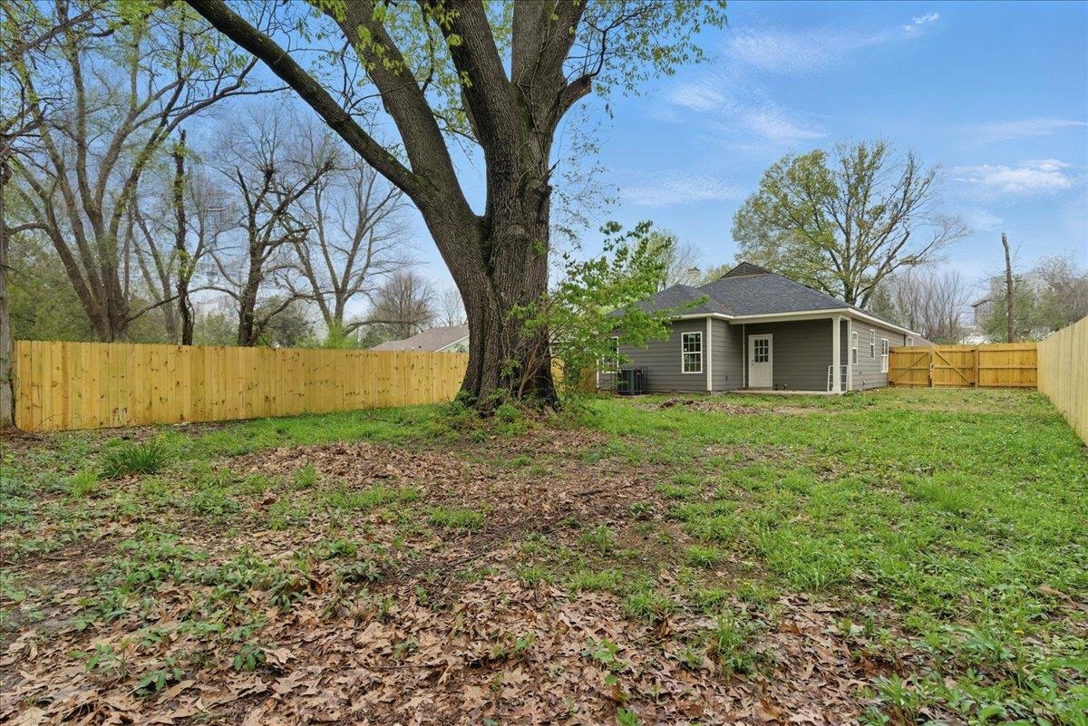 3113 Allison Avenue Memphis, TN 38112 - Photo 23 of 24 a front view of a house with garden