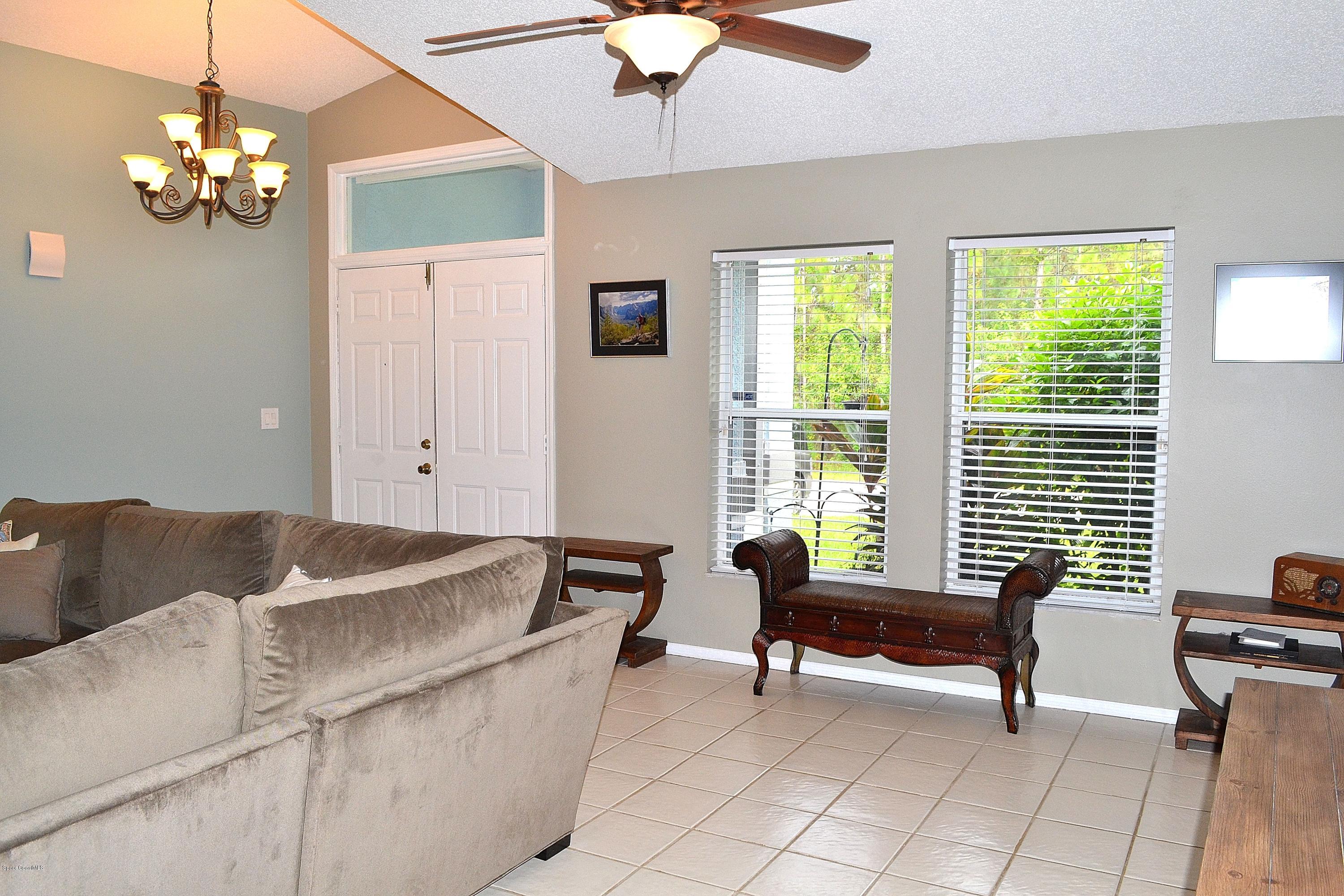 1237 Rayfield Street Southeast Palm Bay, FL 32909 - Photo 5 of 22 4