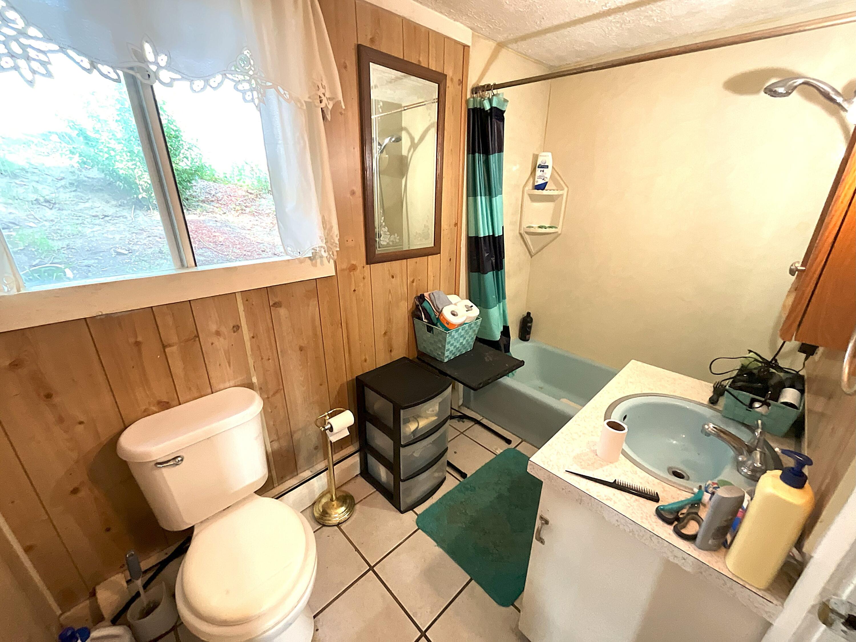 19 Depot Street Buxton, ME 04093 - Photo 10 of 28 Bath2