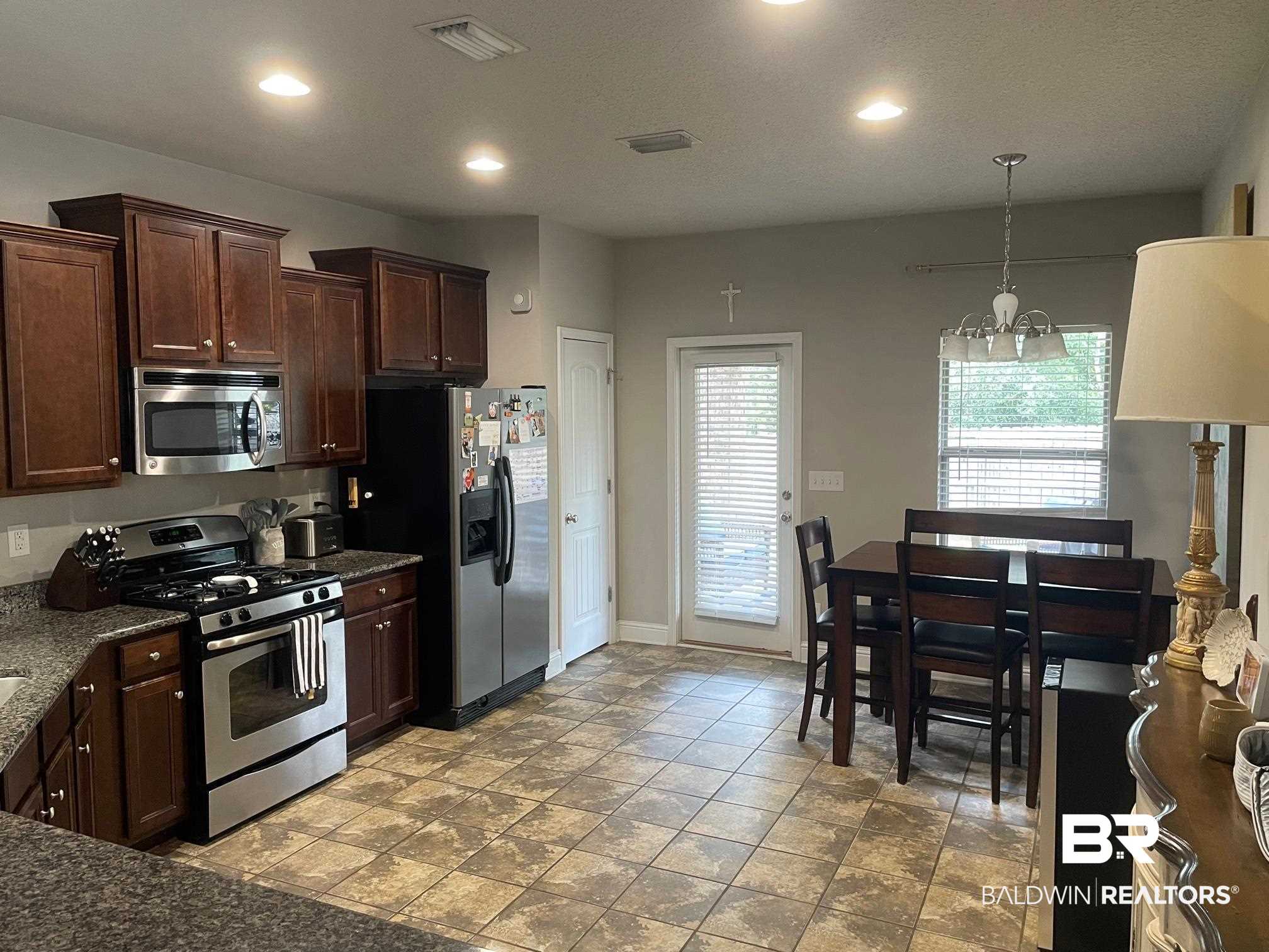 10686 Orkney Way Daphne, AL 36527 - Photo 5 of 10