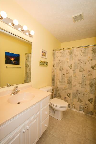 92 Azzo Road Eighty Four, PA 15330 - Photo 14 of 25