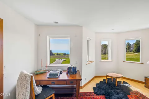 $3,995,000 | 28651 Highway 1, Gualala, CA 95445